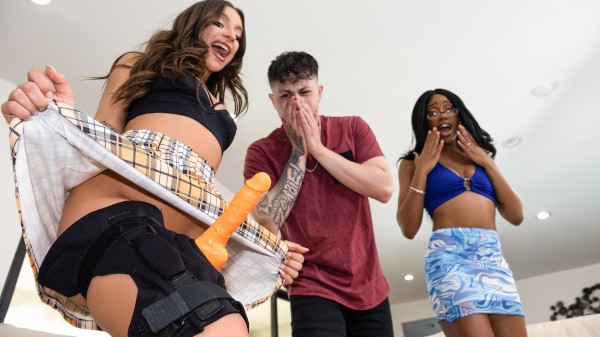 Brazzers /  - Lacey London, April Olsen Eye On Her Thigh Strap-On / 23.6.2022