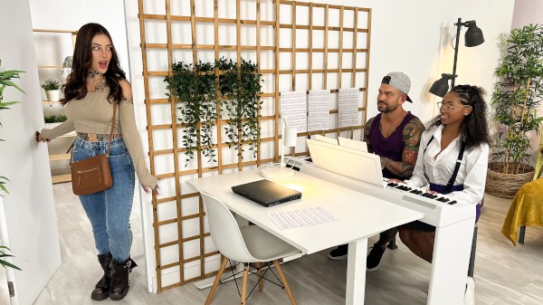 Crazy College GFs / Realitykings - Juan Lucho, Barbie Rous Fucking The Piano Tutor / 2.12.2024