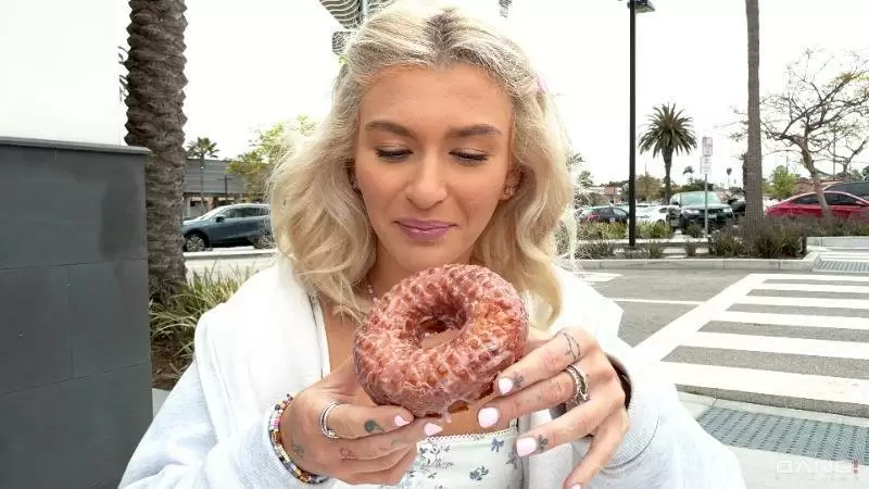 New  Emma Rosie Blueee Eyed Shaved Pussy Gets Stretched Out (19-08-2025) Hardcore  Blonde  Pov  ILUVY  lulustream.com  strmup.to