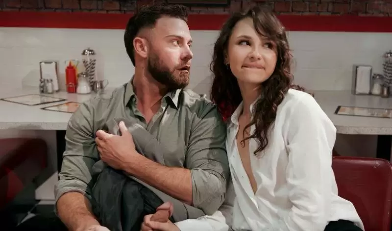 New  Liz Jordan Sneaking Around At The Diner (12-01-2025) Hardcore  Roleplay  Family  Pov  ILUVY  amdahost.com