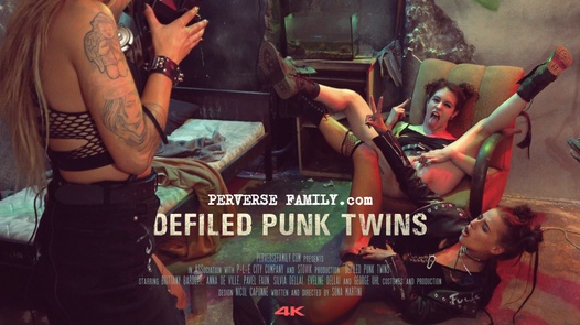 Perversefamily / Defiled punk twins / Perverse Family 1 part 6